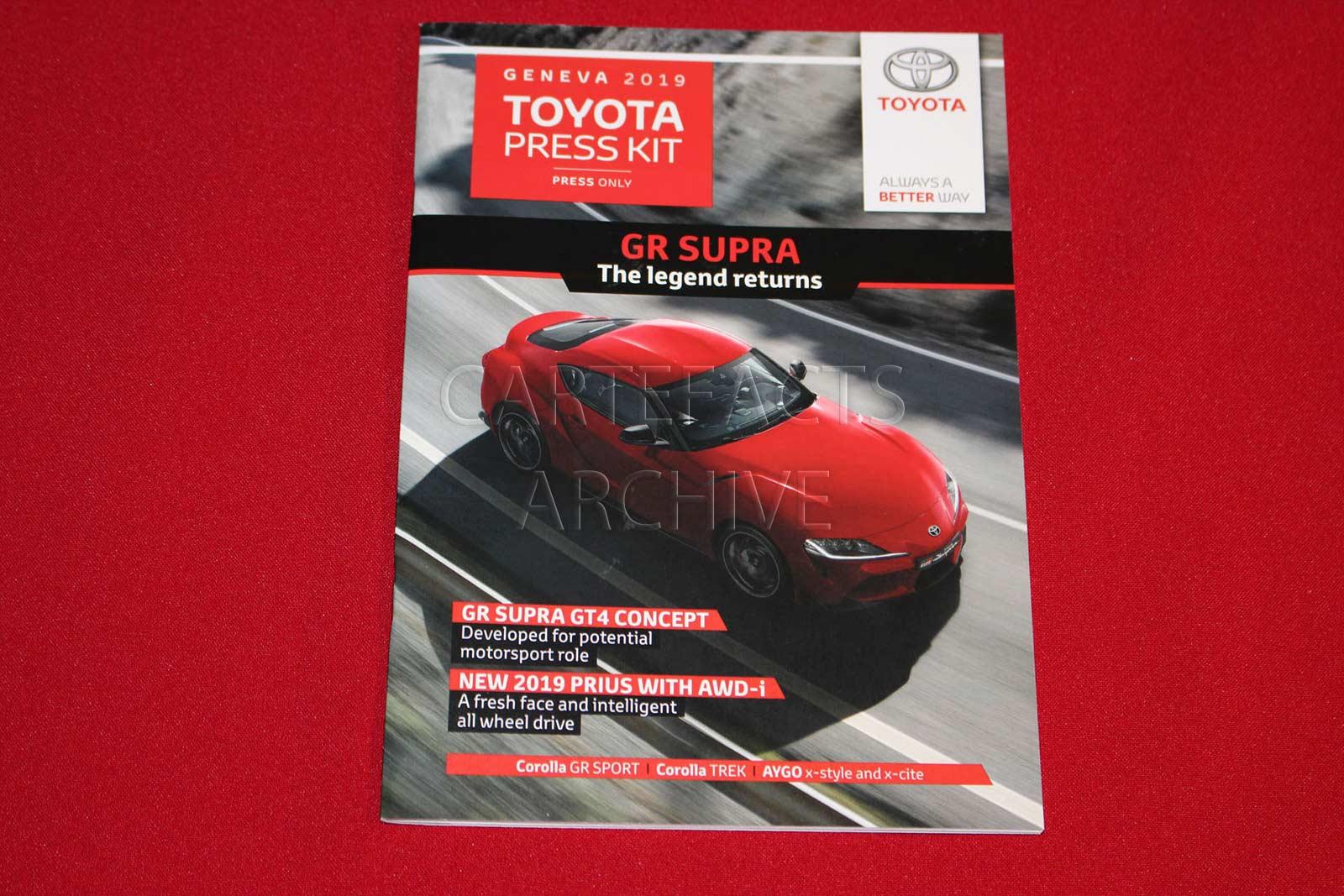 Toyota 2000GT - PDF brochure (196X) - Cartefacts
